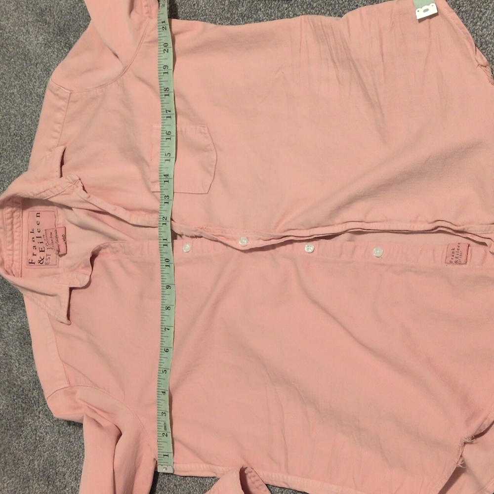 Frank & Eileen "Eileen Style" Pink Cotton Button Down Size Small - Picture 4 of 8